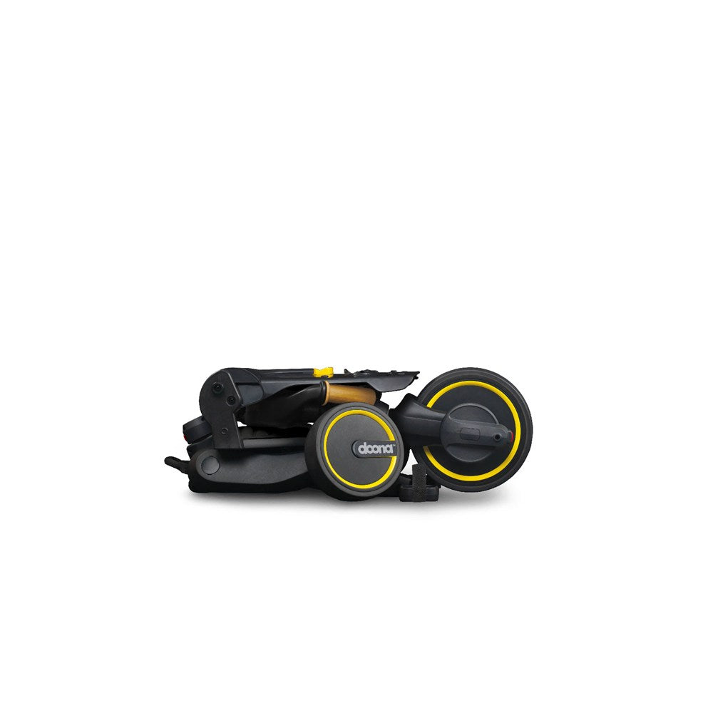Doona Liki Trike Tek Parça Katlanır 3 Tekerlekli Bebek Bisikleti S5 - Nitro Black